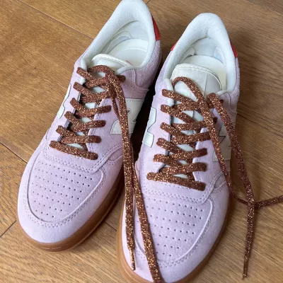 BIJOUX & ACCESSOIRES