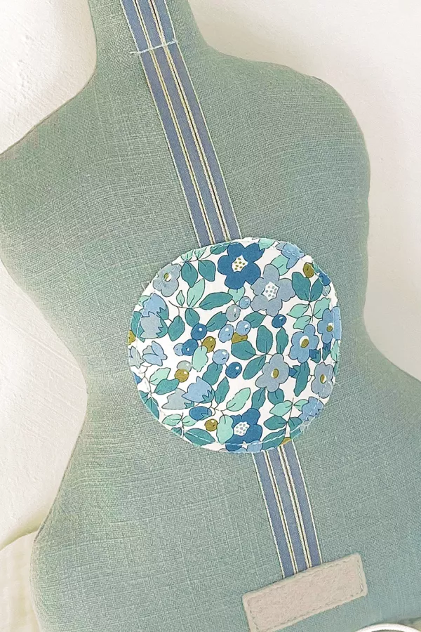 Boîte à musique Guitare - Chanson Douce