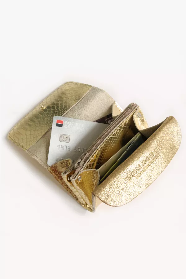 kate compact cuir fantaisie doré barnabé aime le café