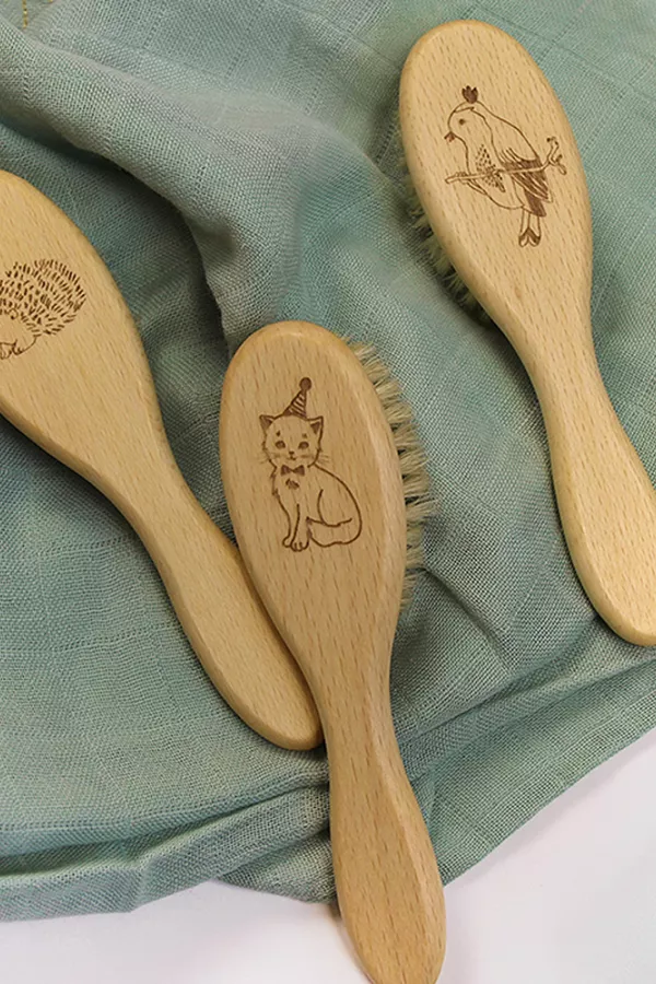 Brosse cheveux bébé soie naturelle