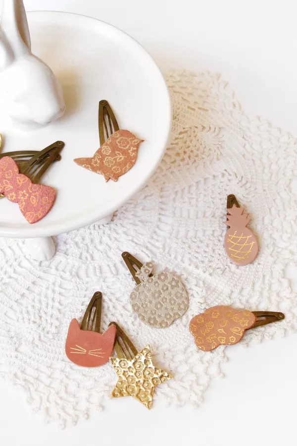 Barrette clic-clac cuir - Piou fleuri