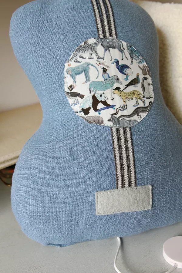 Boîte à musique Guitare - Les copains d'abord