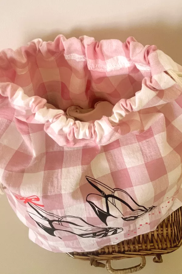 L'irrésistible pochon - Bbuble gum - Escarpins