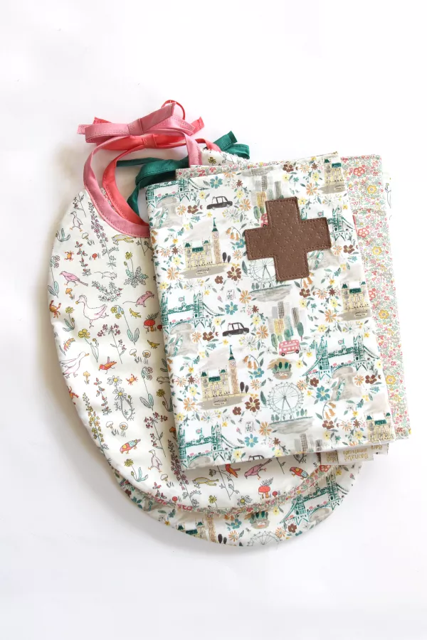 Protège carnet de santé Liberty - John