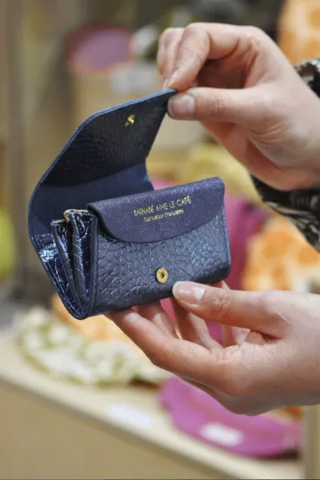 portefeuille femme compact cuir fantaisie bleu barnabé aime le café