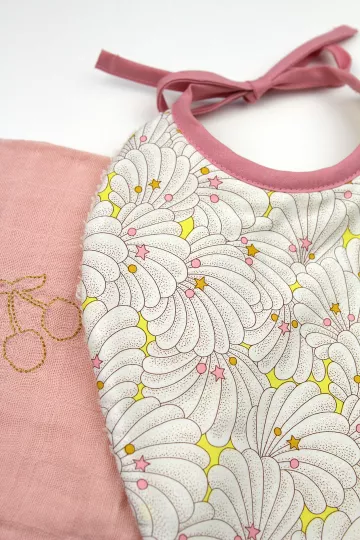 Bavoir Liberty - Cassandre