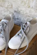 paire de lacets grises irisé tennis blancs Barnabé aime le café made in france