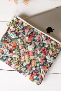 housse ipad molletonnée Liberty fleurs femme barnabé aime le café made in france