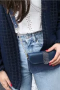 sac porté cuir bleu fonçé anse chaine dorée Barnabé aime le café made in France