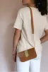 sac portefeuille Harold mix cuir caramel croco doré anse chaine dorée amovible Barnabé aime le café made in France