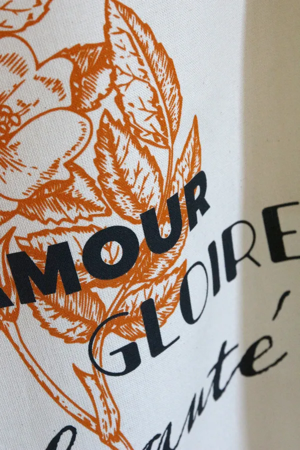 TORCHON DE CUISINE SÉRIGRAPHIÉ - Amour gloire et beauté