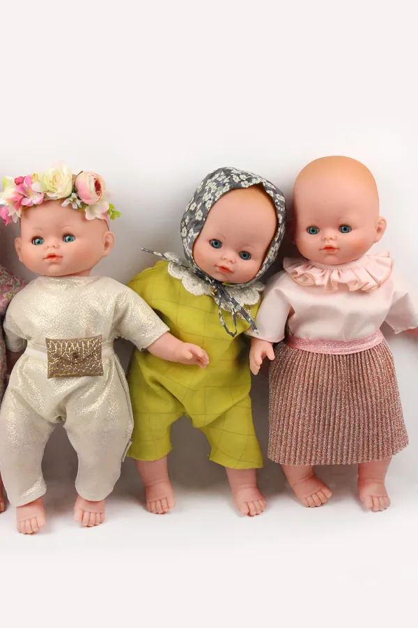 TENUE DE POUPÉE - Chenonceau