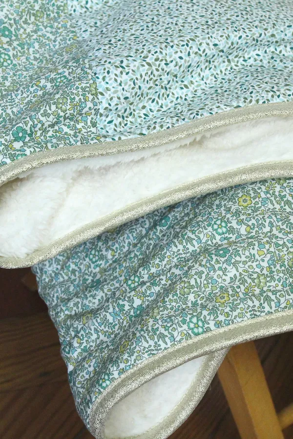 Couverture polaire & Liberty - Andrea