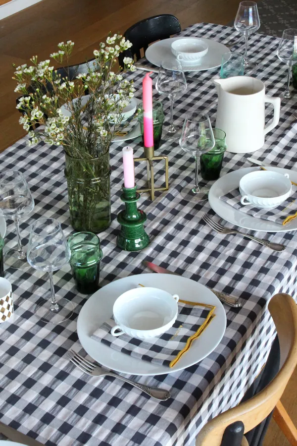 Nappe carreaux vichy - réglisse 140 x 250 cm