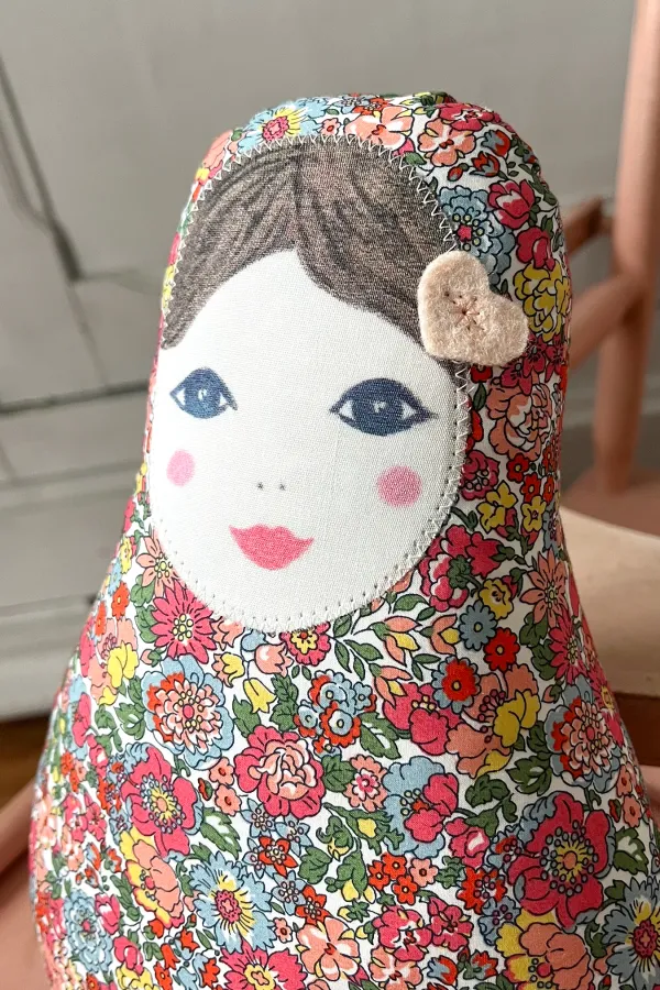 boite à musique POUPÉE - Hey jude