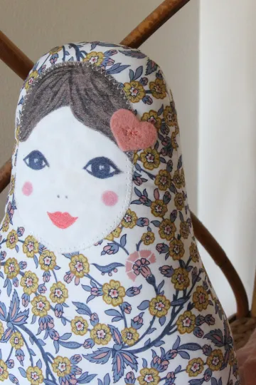 boite à musique POUPÉE - Yellow submarine