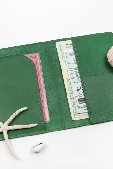 Etui papiers voiture cuir - vert Cactus