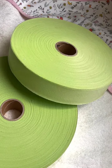 Biais coton 37 mm à plat - Vert anis - galette de 207 m