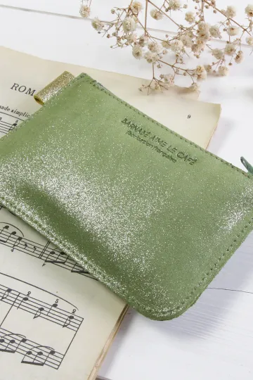 Porte monnaie cuir pailleté vert amande marquage oiseau Barnabe aime le café made in france